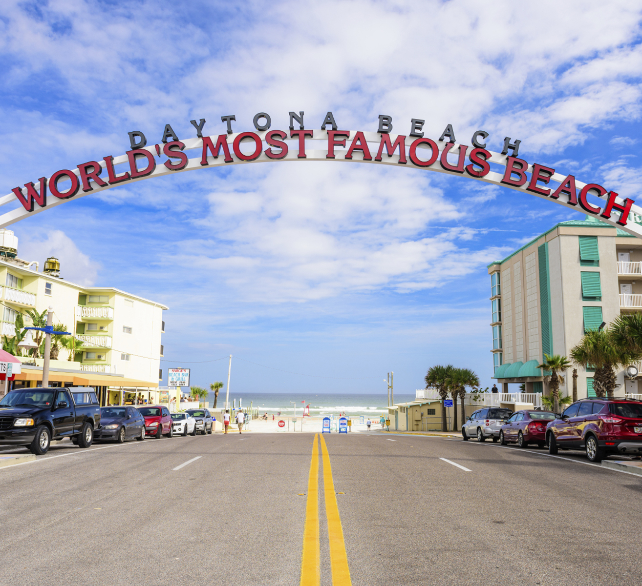 World's Most Famous Beach sign in Daytona
